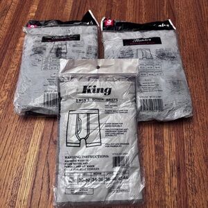 NEW in plastic, bundle of Men’s 8 pairs of boxer briefs, size 42-44 XL